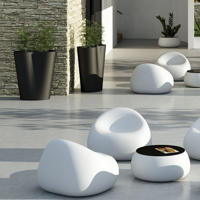 modern-garden-furniture-gumball-plust-armchair-arredaremoderno