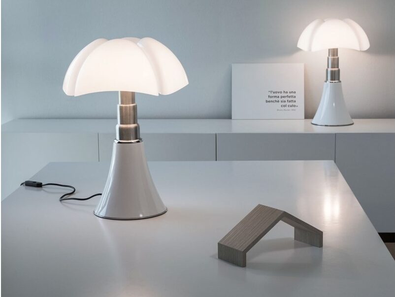pipistrello-medio-martinelli-luce-table-lamp