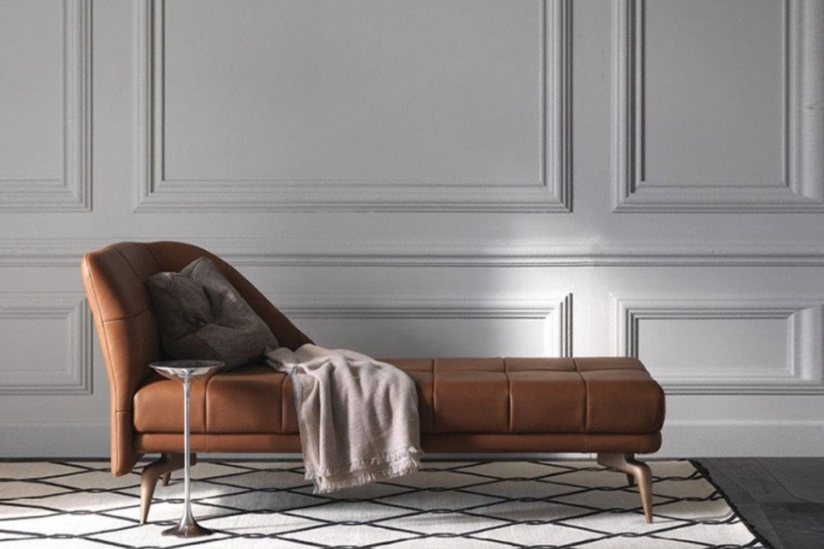 The modern chaise lounge for comfortable and trendy spaces