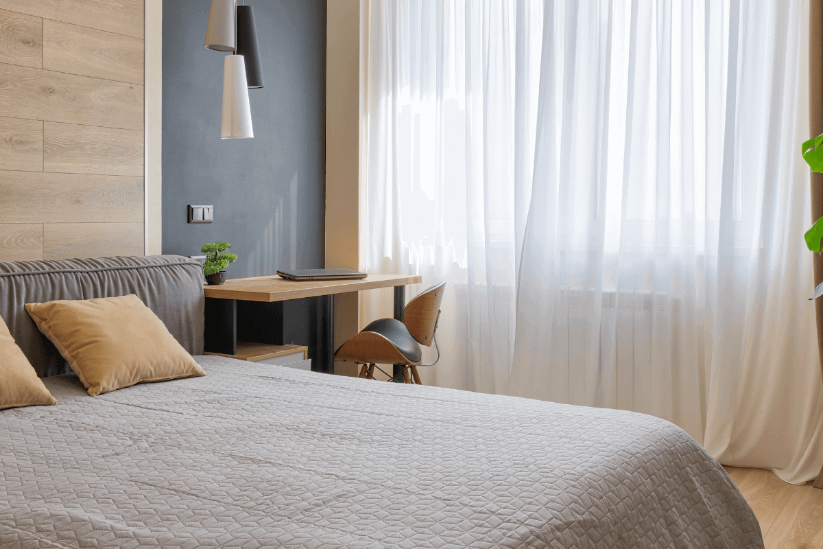 Wie man ein modernes Schlafzimmer stilvoll einrichtet