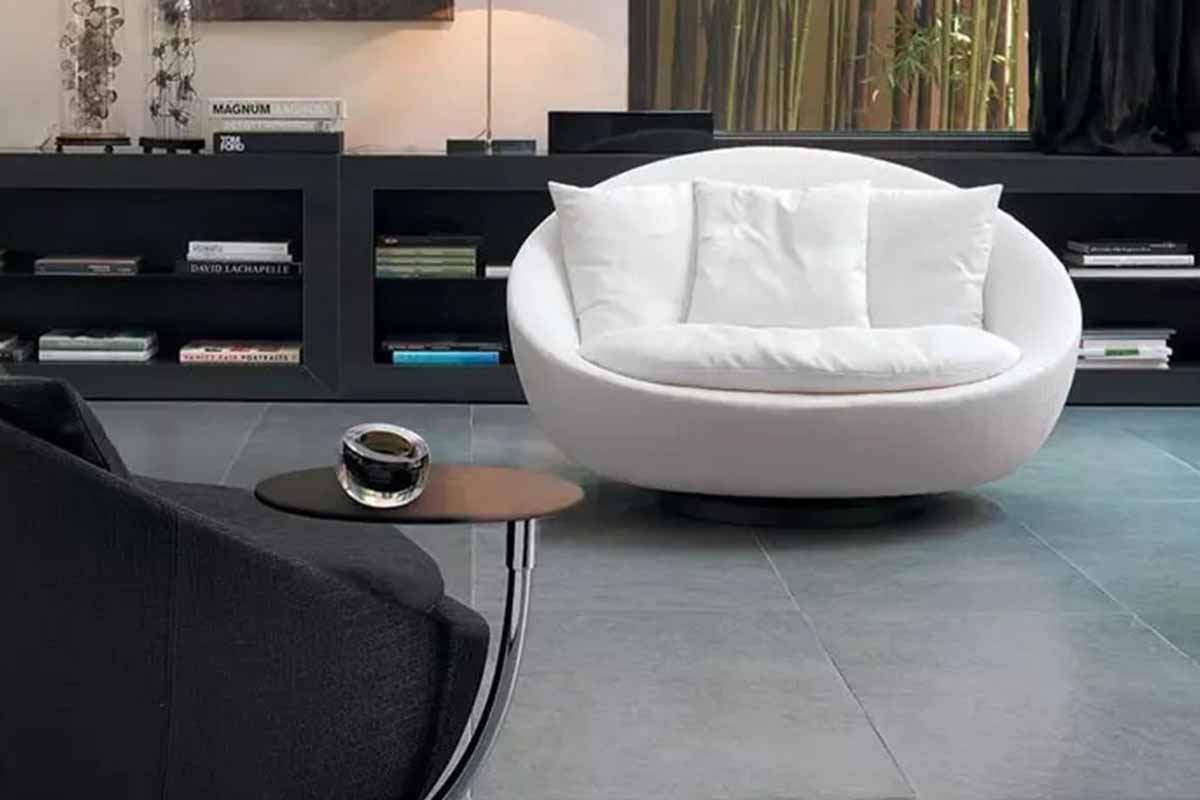 The round sofa: timeless elegance