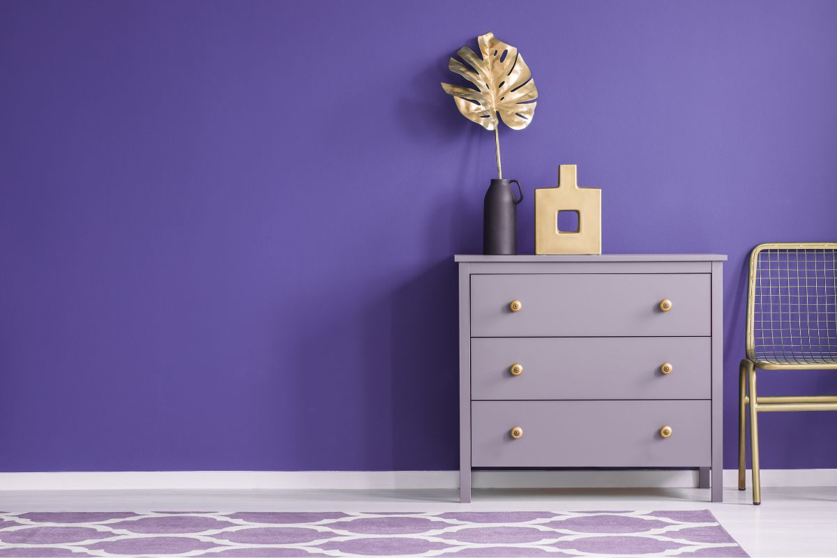 Periwinkle colour: many decorating ideas with the colour of the flower