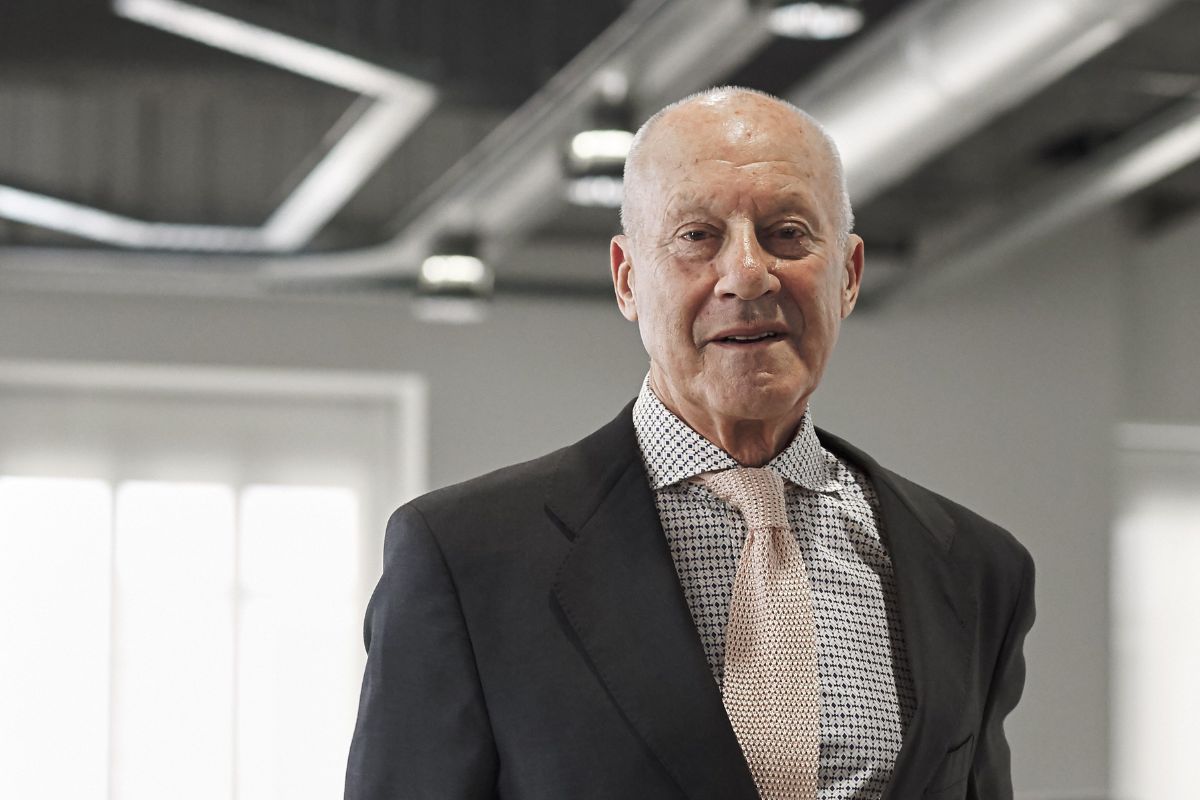 ¿Quién es el arquitecto más rico del mundo Norman Foster?