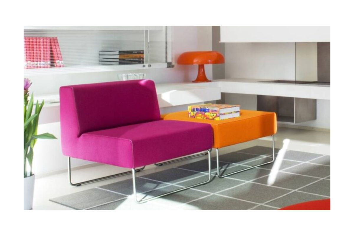 mejor sofá 1000 euros colorido