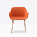 Babila XL Pedrali gepolsterter Sessel mit Holzbeinen
