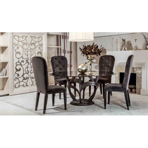 Liz Cantori Stuhl hoch