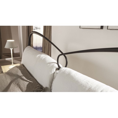 St. Tropez Cantori Bett