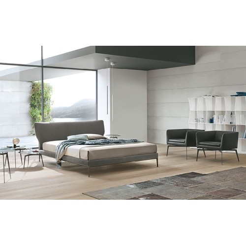 Maya Alivar Bett 160x200