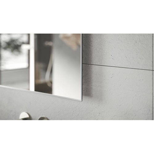 Resia bis Inda modernes Spiegel