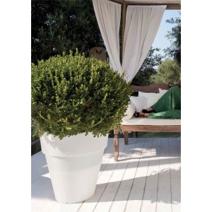 dubai-beleuchtete-vase-modum