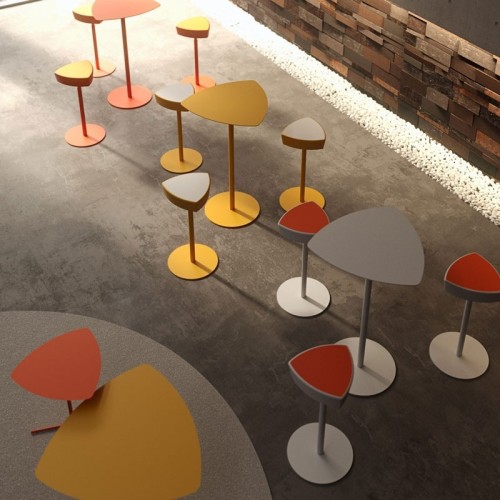 Kensho Kastel Hocker