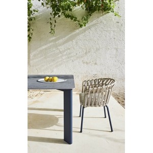 plinto-varaschin-tisch