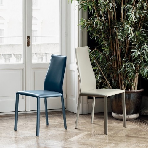 Dalila Bontempi Stuhl