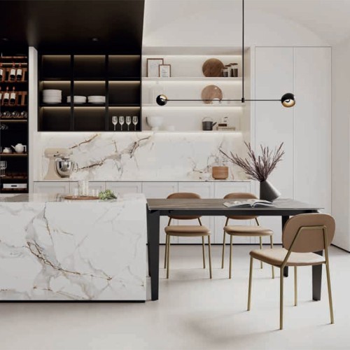 Betty A Zamagna Polsterstuhl