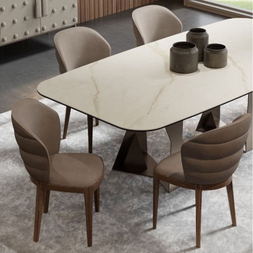 Terry A Zamagna Stuhl