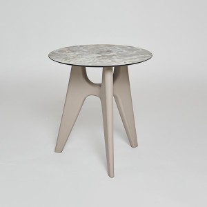 runder-stehtisch-notredame-serralunga