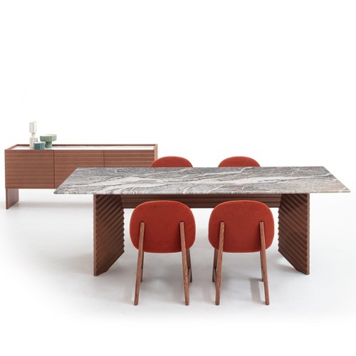 Gepolsterter Stuhl Pheaby Moroso – Moderne Holzstruktur