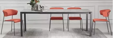 Scab Design Tische