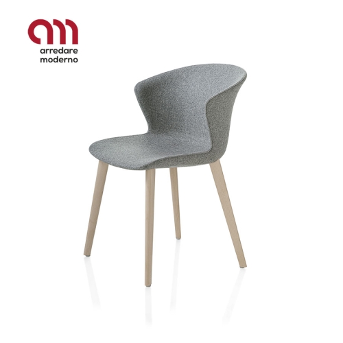 Kicca Plus Kastel chair with wooden legs