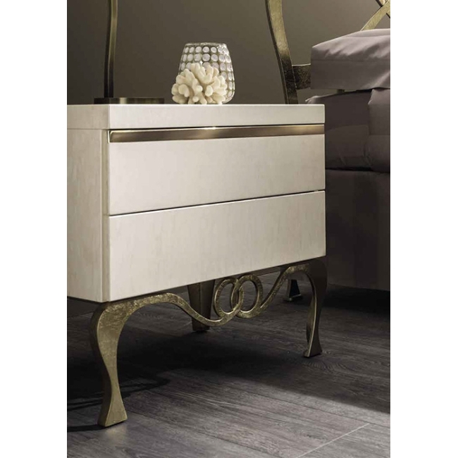 J'Adore Cantori Bedside table