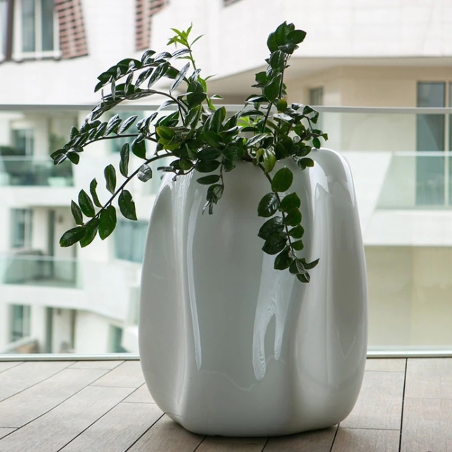 New wave Serralunga illuminable vase
