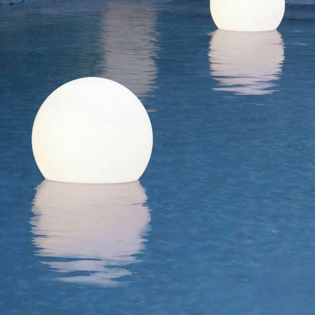 Acquaglobo Slide Floating Lamp