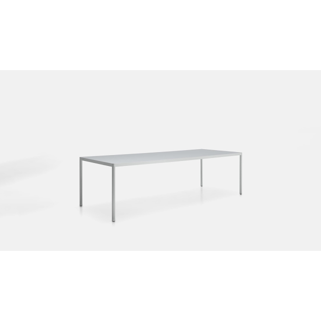 Offset MDF Italia Outdoor Table