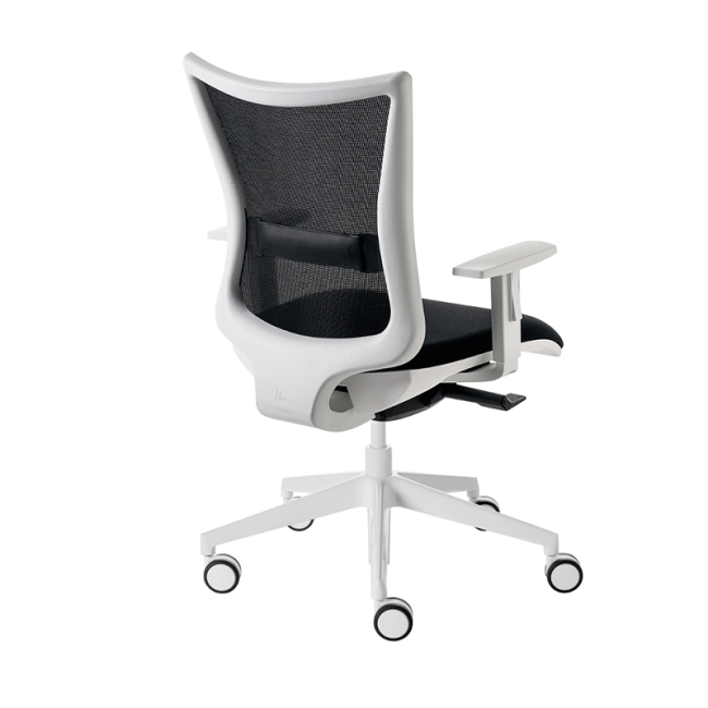 Kuper Kastel Chair with armrests