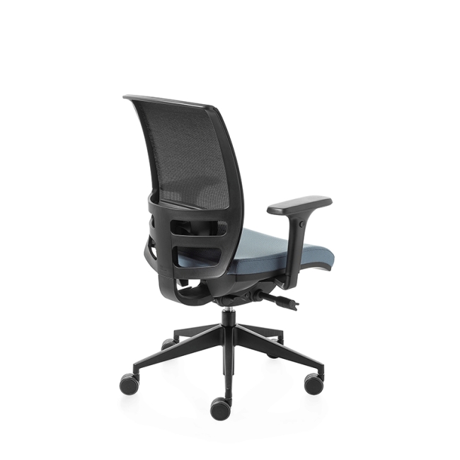 Konica Kastel Chair with armrests