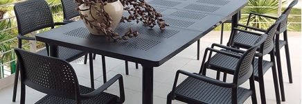 Iron garden table