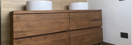 Wooden bathroom furniture