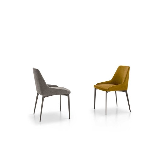 Annika Alivar Chaise