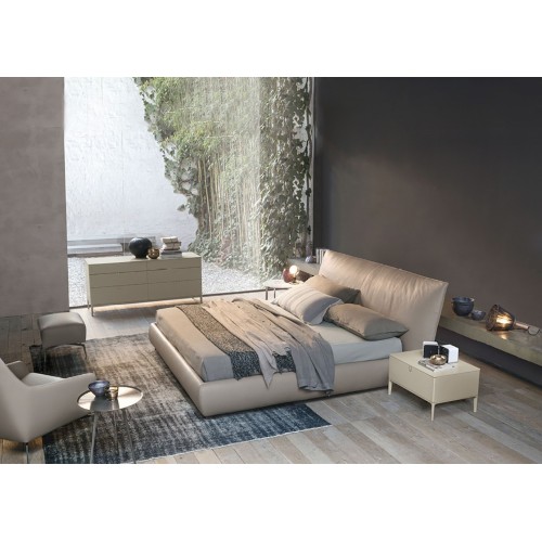 Inside Alivar Commode