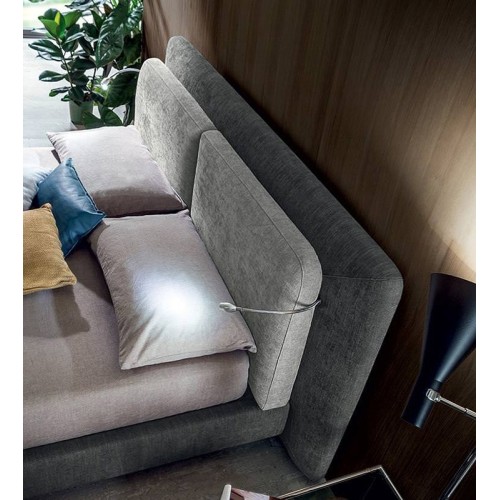 Lit double Penny de Felis: Design Moderne et Confort - Arredare Moderno