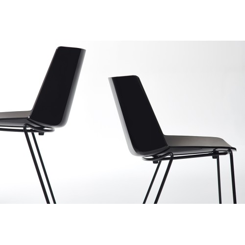 Aiku MDF Italia Tabouret pieds en métal