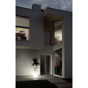 vase-saving-space-vase-plust-luminoso