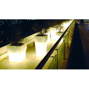 vase-torre-serralunga-eclairable