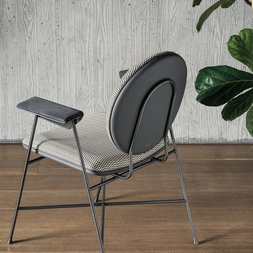 Penelope Bontempi Casa Chaise avec accoudoirs
