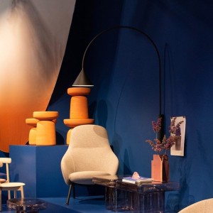 chaise-nebula-lounge-tube-miniforms