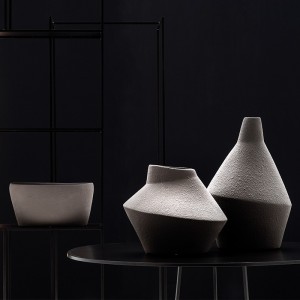 vases-et-centres-de-table-fabrica-collection-adriani-e-rossi