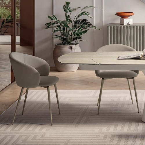 haise Rebecca de Bontempi Casa avec accoudoirs en acier