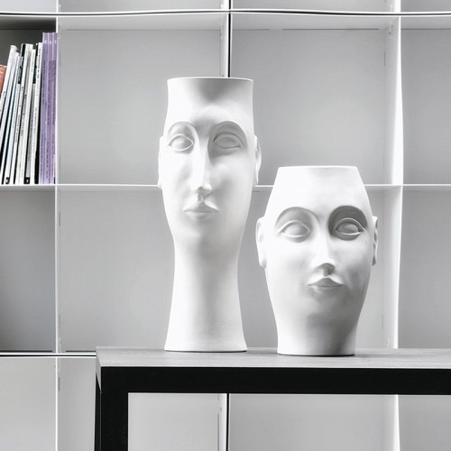 Vase sculpture Habibi et Amal Adriani e Rossi