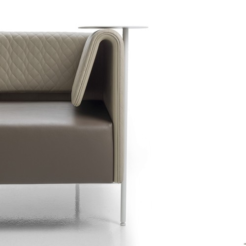 Poltrona sala d'attesa Kastel Klint trapuntata - Arredare Moderno