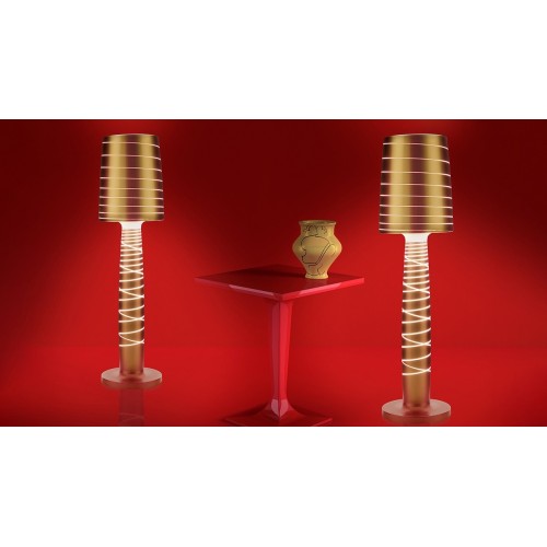 Lampada Serralunga Lady Jane da terra - Arredare Moderno