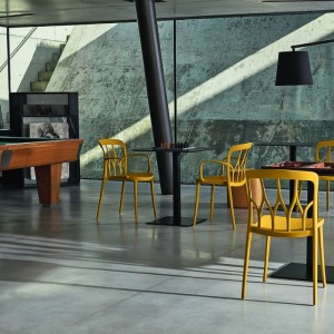 sedia-galaxy-bontempi-casa-con-braccioli