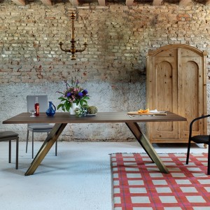 tavolo-gustave-miniforms-fisso